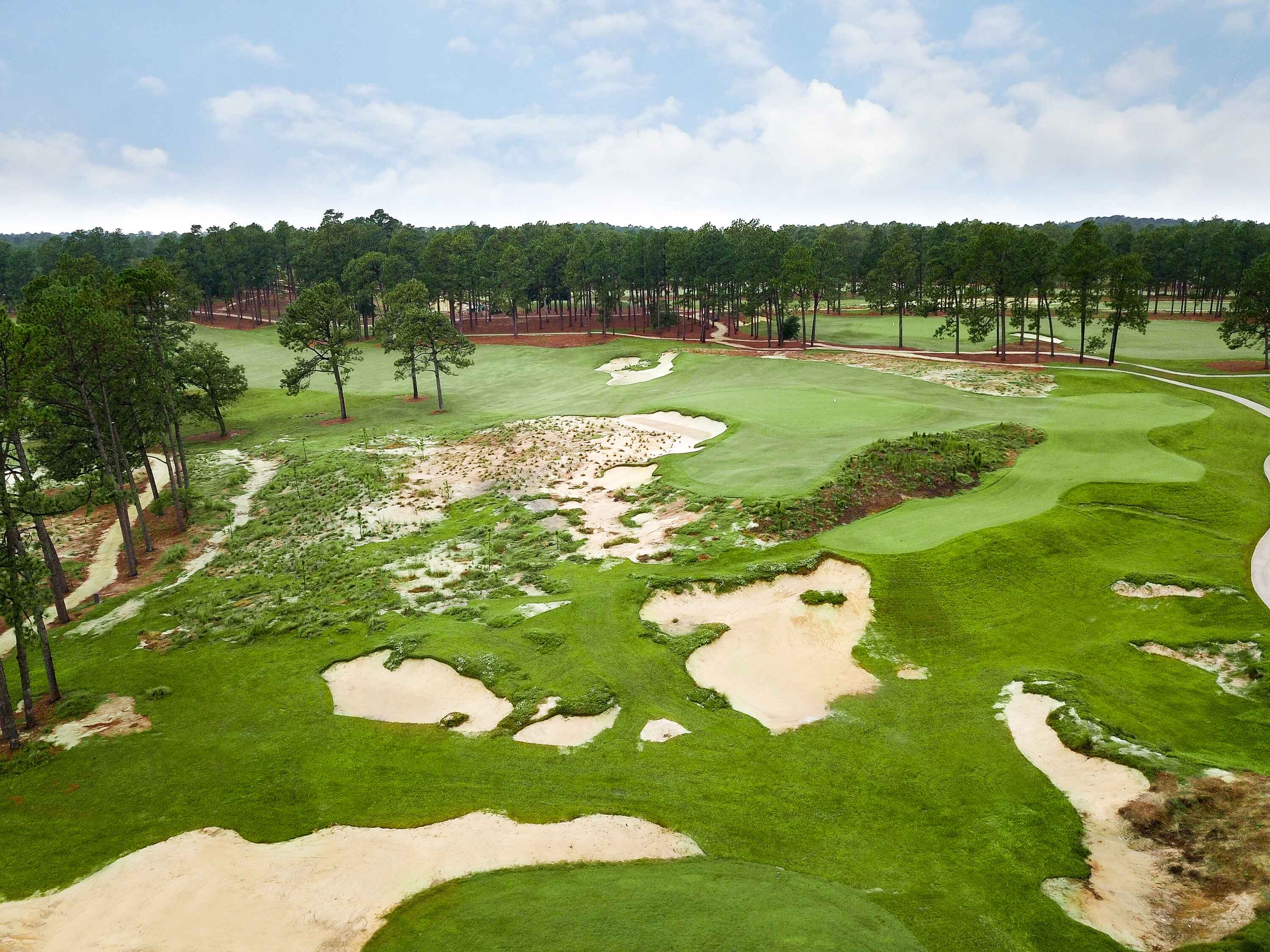 Hole 5 at Pinehurst No. 4